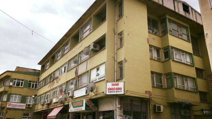 Ezine Belediyesi İş Hanı